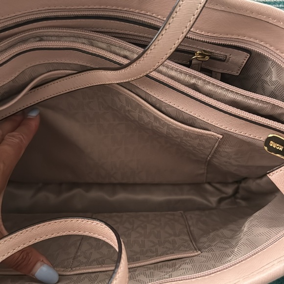 Michael Kors Bag - Picture 3 of 5